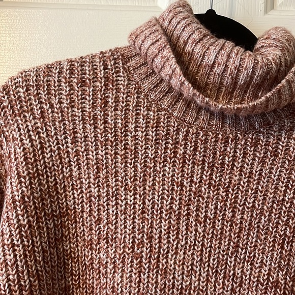 NWT Future Collective turtleneck sweater - Picture 2 of 5